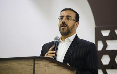  پاسخ استاندار فارس به شایعات برکناری معاون سیاسی خود