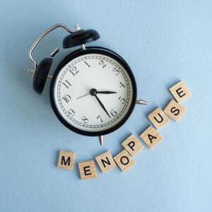 متخصص نورویورولوژی: یائسگی زیر ۴۰ سال رو به افزایش است