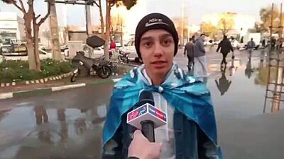 ویدیو| هوادار استقلال: باشگاه استقلال برایم موبایل گرفت!