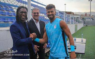 یک استقلالی مشهور وسط لیگ قهرمانان اروپا/ ایرانی‌ها روی تماشاگر ویژه اینتر - لیورپول زوم شدند! +عکس