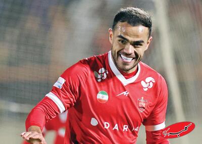 شیطنت دور از انتظار اورونوف و جریمه فردی + عکس - کلبه سرگرمی