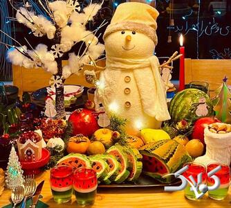 تازه‌عروس‌ها بخوانند: شیک‌ترین مدل دیزاین سفره یلدا + منوی کامل شام برای درخشیدن در اولین یلدای مشترک - مجله اینترنتی کولاک