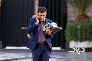 خطوط تلفن همراه اعضای دولت چگونه بدون فیلتر شدند؟ - مجله اینترنتی کولاک