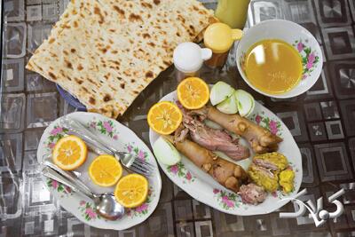 در این نقطه از جغرافیا کله‌پاچه گوزن و شتر می‌خورند - مجله اینترنتی کولاک