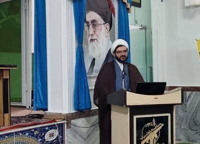  رستمی: گزارش‌های غیرواقعی موجب عقب‌ماندگی قروه شده است