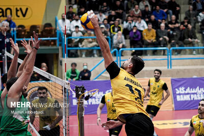 لیگ برتر والیبال - سپاهان اصفهان و طبیعت اسلامشهر