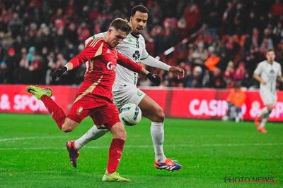 عکس | ستاره دورگه تیم ملی ایران در کنار همسرش - پارس فوتبال