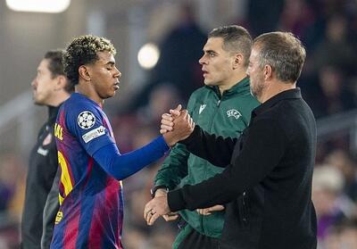 واکنش فلیک به ابراز نارضایتی یامال پس از تعویض مقابل اینتراخت فرانکفورت - پارس فوتبال