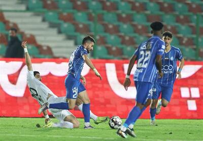 برتری استقلال مقابل ملوان در 45 دقیقه اول - پارس فوتبال