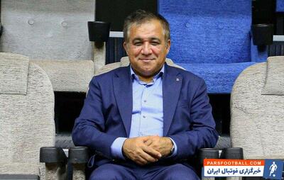 حمله تاجرنیا به داور بازی استقلال؛ شکایت می‌کنیم