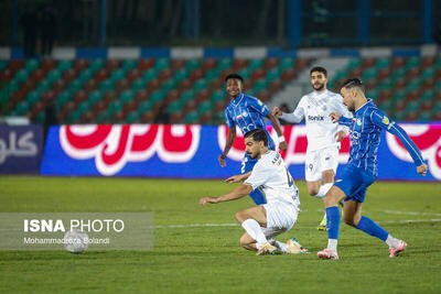فیلم/ گل تماشایی ملوان به استقلال - پارس فوتبال