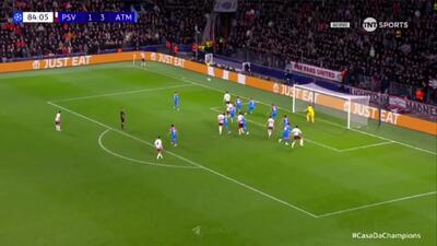 ویدیو: گل دوم آیندهوون به اتلتیکو مادرید توسط پپی - پارس فوتبال