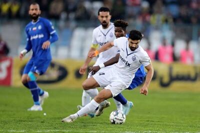 بازیکنان ملوان با نام مادرهای خود به مصاف استقلال رفتند!