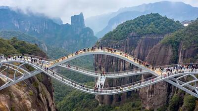 رفتن به این مکان ها در چین دل شیر می خواهد! + فیلم و جدول