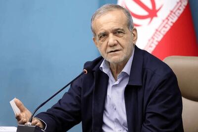 پزشکیان: همه صنایع آب‌بر صرفا در سواحل جنوبی توسعه پیدا کنند