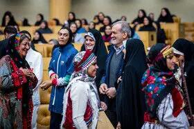 مراسم بزرگداشت روز زن با حضور مسعود پزشکیان+ عکس