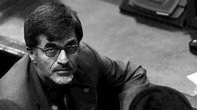 عکسی که خبرگزاری دولت از مهدی کوچک‌زاده در صحن علنی مجلس منتشر کرد