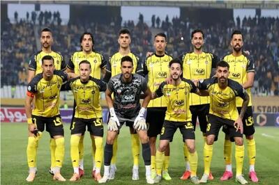 کامبک سپاهان به صدر جدول رده‌بندی رقابت‌های فوتبال لیگ برتر