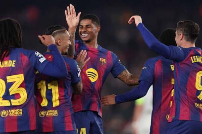 رشفورد: لواندوفسکی گفت بیشتر سانتر کنیم و نتیجه‌اش را دیدیم