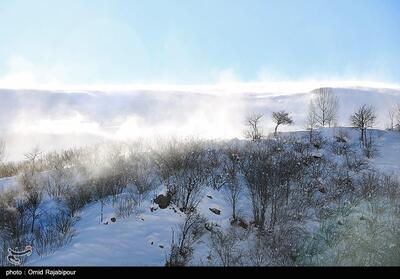 الیگودرز میان برف و ریزش سنگ/ هشدار تخلیه به اهالی روستای «بزنوید» - تسنیم