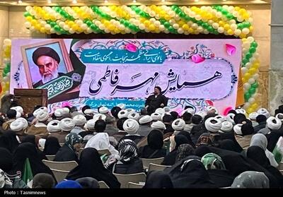 حضور 5 هزار نفری بانوان در حرم امام(ره) - تسنیم