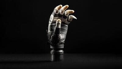  ساخت دست مصنوعی هوشمند با قابلیت لامسه