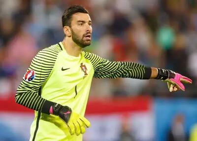 رسمی: خداحافظی دروازه‌بان پرتغالی از فوتبال