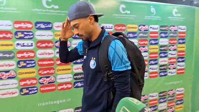 رامین رضائیان بدون مصاحبه میکسزون را ترک کرد