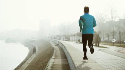 آلودگی هوا فواید ورزش را تا ۵۰ درصد کاهش می‌دهد