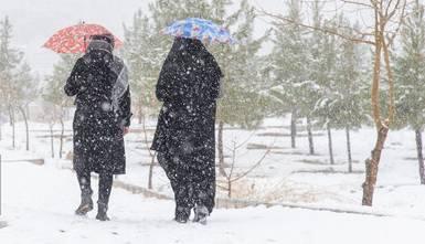 سیلاب و کولاک ۱۳ استان را درگیر کرد