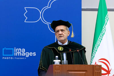 اعطای دکتری افتخاری دانشگاه بین‌المللی نظربایف به دکتر پزشکیان