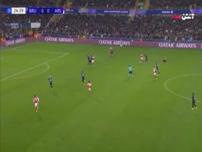 سوپرگل مادوئکه؛ گل اول آرسنال به کلوب بروژ