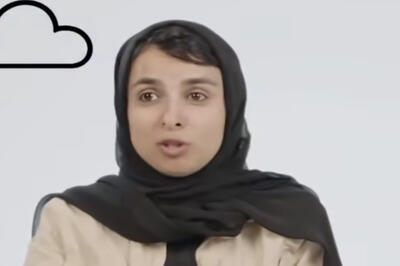 طنازی یا بی حرمتی؟/ پاس گل به دشمنان آزادی بیان ندهیم