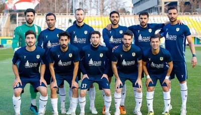 بازی حساس لیگ یک در استادیوم انقلاب کرج