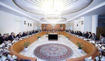 تحول بزرگ در سیاست اینترنتی دولت؛ لغو اینترنت سفید برای همه اقشار حتی هیئت‌ دولت / واکنش سقاب اصفهانی به پرسش‌ ها درباره آلودگی هوا در مراسم عز