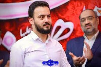 آیفون 17 پرومکس برای مداحی که اردستانی را حرام زاده نامید!