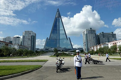 تصاویر محرمانه از درون بلندترین ساختمان خالیِ کره شمالی منتشر شد