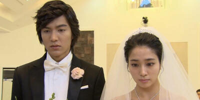  بازیگر سریال «پسران برتر از گل» بعد از ۱۶ سال؛ جذابیت او در ۴۳ سالگی را ببینید - چی بپوشم