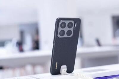 مشکلات اقتصادی؛ تمایل مردم به گوشی دست‌دوم و تعمیرات!