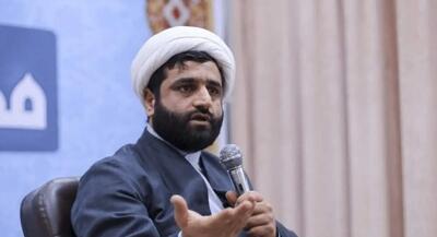 دبیر ستاد فضای مجازی حوزه: اینترنت را به مشروع و غیرمشروع تقسیم کرده و پهنای باند اینترنت غیرمشروع را گران کنیم!