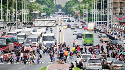 در میانه وطن‌دوستی و نگرانی