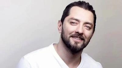 نگاهی به کتابخانه لوکس بهرام رادان و مینا مختاری؛ یک گنجینه هنری+تصاویر