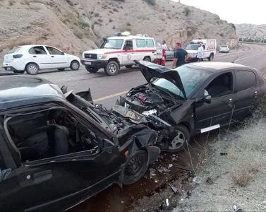 تصادف زنجیره‌ای در اتوبان تهران–قم، حوالی فرودگاه امام/ ۱۱ نفر مصدوم شدند