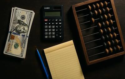 چرا دلار از قله ۱۲۶ هزار تومان برگشت؛ سه سناریو مهم بازار ارز تا پایان ۱۴۰۴