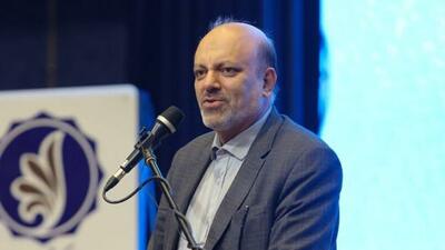 یک‌سوم رشد اقتصادی کشور وابسته به دانشگاه‌هاست/ ضرورت نگاه یکپارچه به زنجیره آموزش کشور