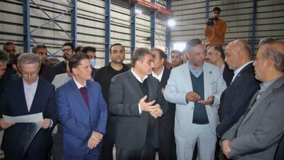 وزیر کار پای درد و دل کارگران شاهرودی