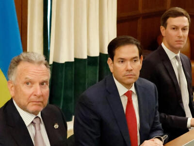 در حلقه تنگ معتمدان ترامپ چه می‌گذرد - دیپلماسی ایرانی