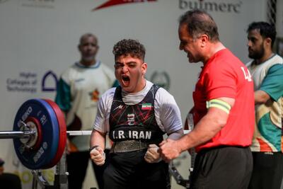 میرزایی با رکوردشکنی طلایی شد