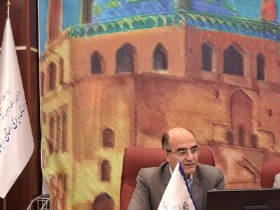 مدرک گرایی بدون توجه به مهارت آموزی آسیب‌زاست