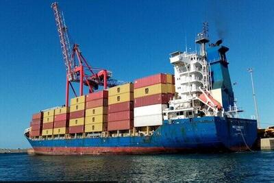 هدایت یک کشتی خصوصی به سمت ایران با حکم قضایی